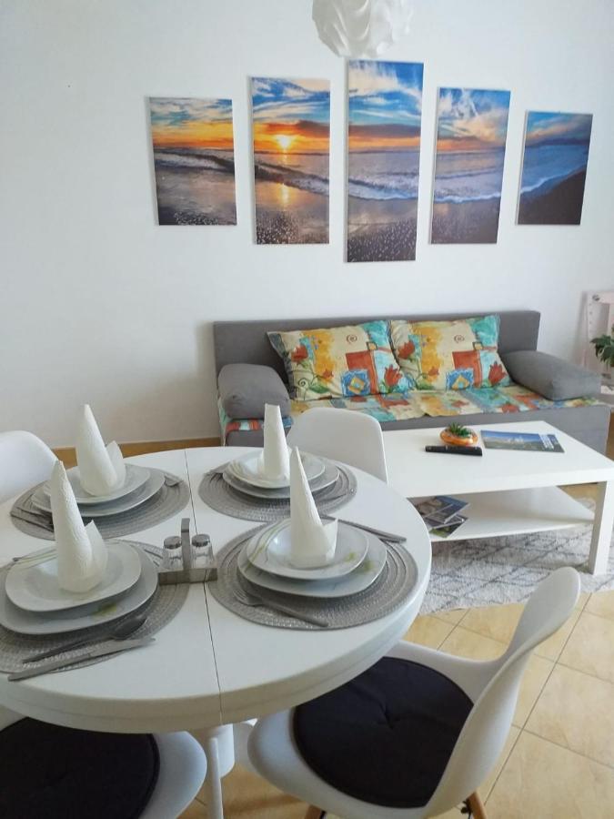 Apartments Dominik Zara Esterno foto